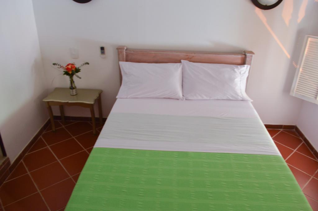 Casa De Santo Domingo Vidal Hostel Cartagena Екстериор снимка